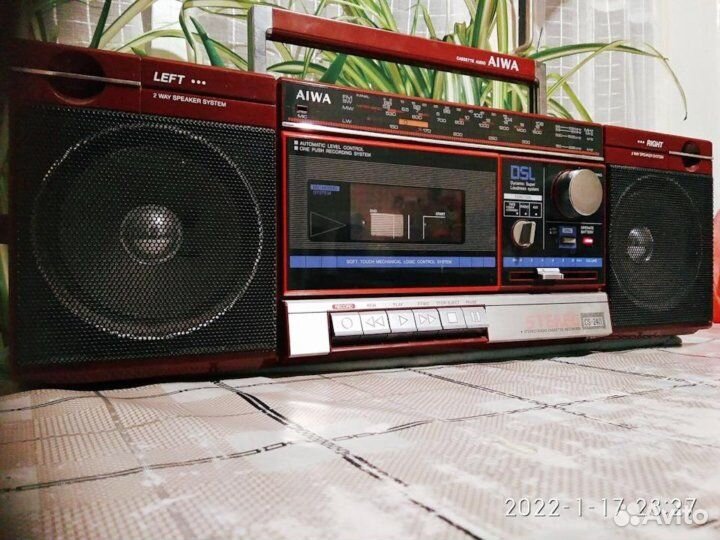 Магнитола редкая aiwa-CS240 (не использовалась)