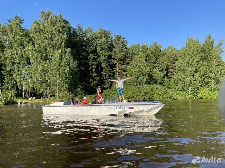 Прогулки на катере