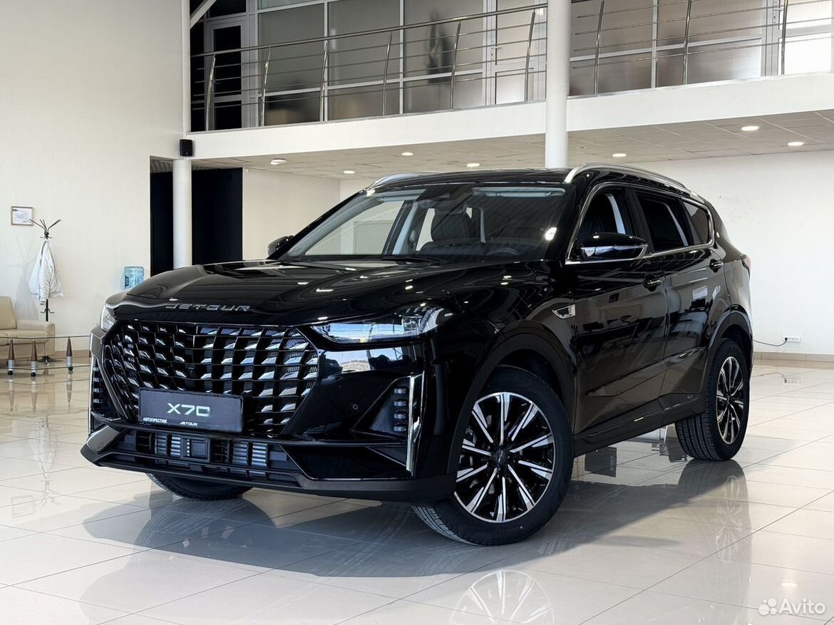Jetour X70 Plus 1.6 AMT, 2026