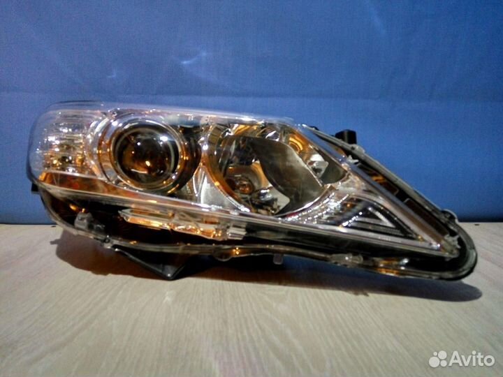 Фара правая Toyota Camry 7 XV50 (2011-нв) галоген