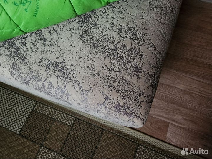 Кровати и диваны бу