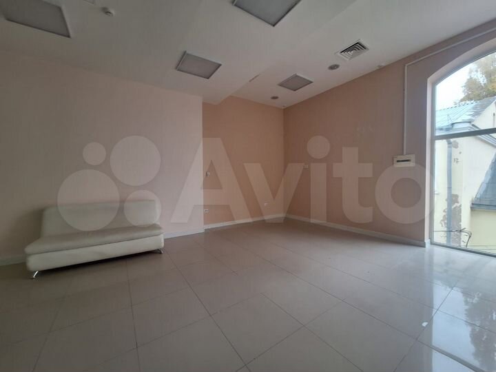 Свободного назначения 25 м² и 40 м²