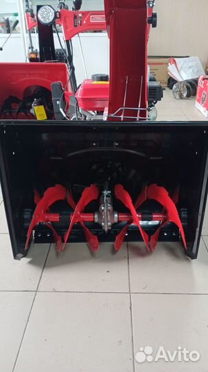 Снегоуборщик с электро стартером