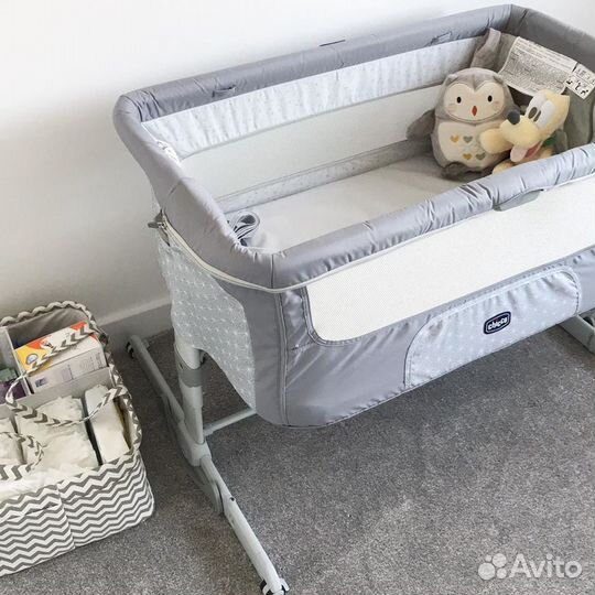 Прокат.Приставная кроватка Chicco Next2Me