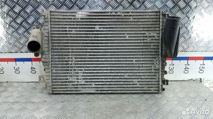 Радиатор интеркулера jaguar XF (X250) 2009