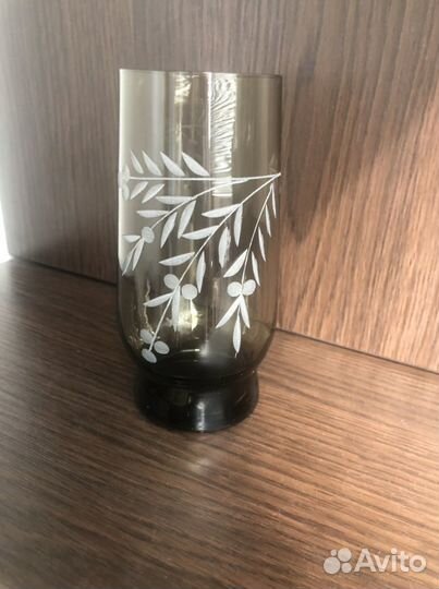 Набор стаканов из тонкого цветного стекла