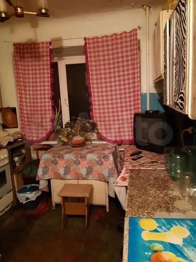 Комната 16 м² в 6-к., 5/6 эт.