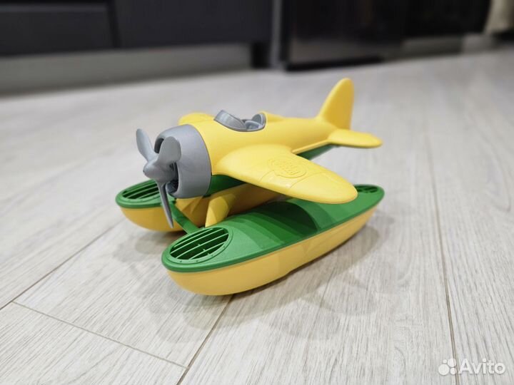 Гидросамолет