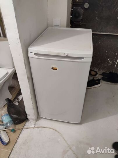Холодильник бу маленький