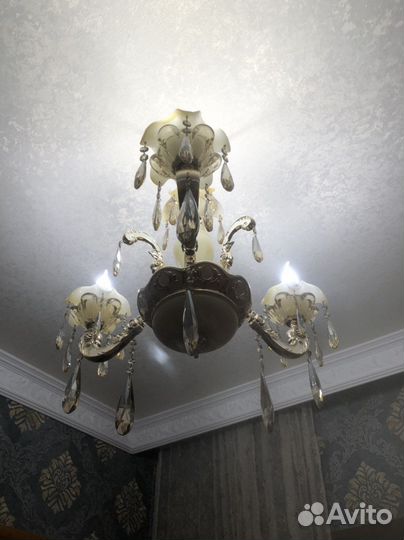 Люстра б/у 3 рожковая