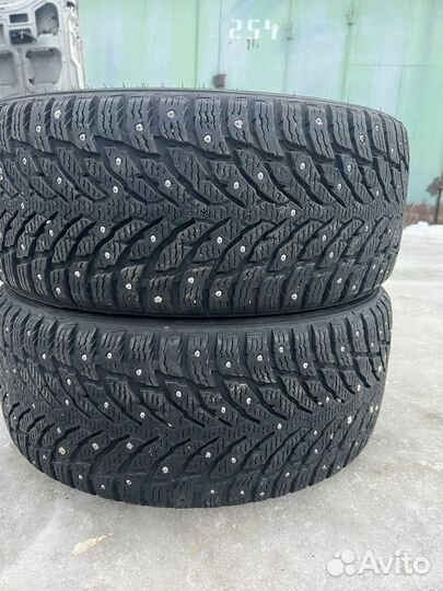 Nokian Tyres Hakkapeliitta 9 235/45 R18 98T