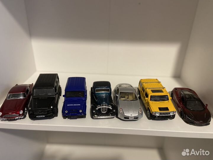Машинки модельные