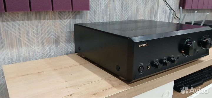 Onkyo a-9755