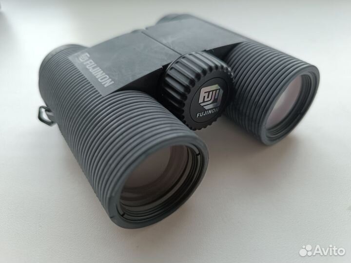 Бинокль Fujinon 8x32 LF. Чёрный