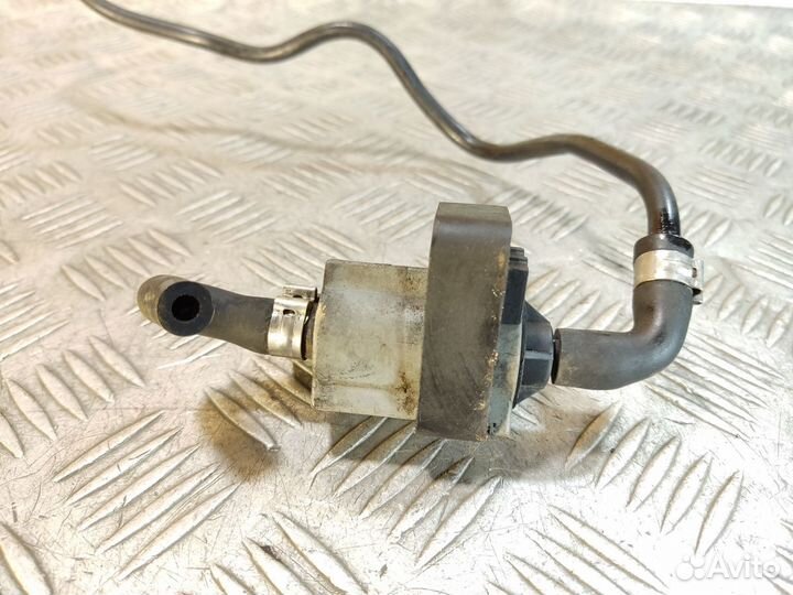 Клапан картерных газов Porsche Cayenne