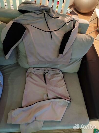 Спортивный костюм