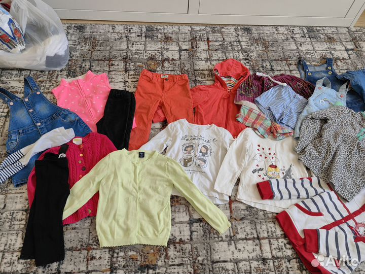 Вещи пакетом на девочку 104 - 116
