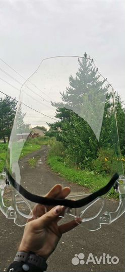 Ветровое стекло sym 300i GTS evo