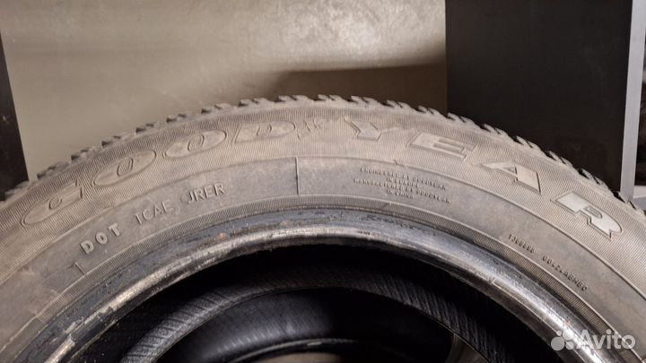 Goodyear UltraGrip 195/65 R15 91T