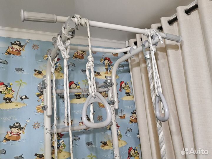 Шведская стенка