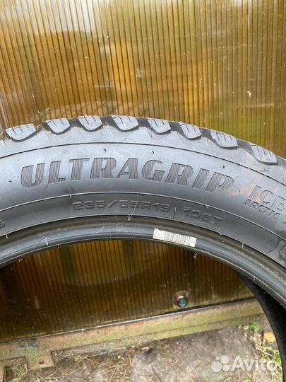 Goodyear UltraGrip Arctic 2 235/55 R19 T