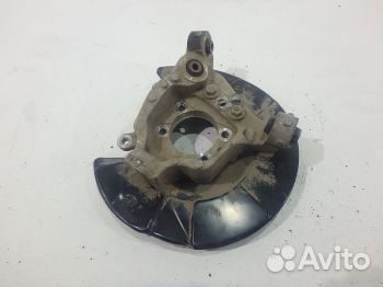 Кулак задний левый 430191CA0A