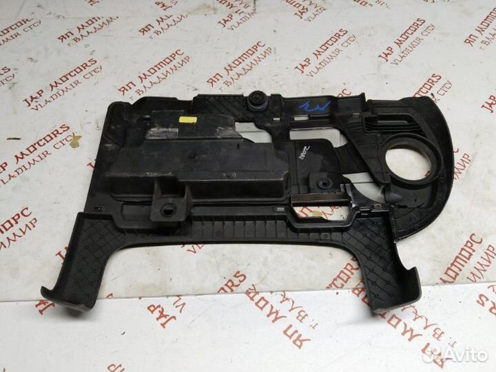 Декоративная крышка двигателя Volkswagen Touran 2