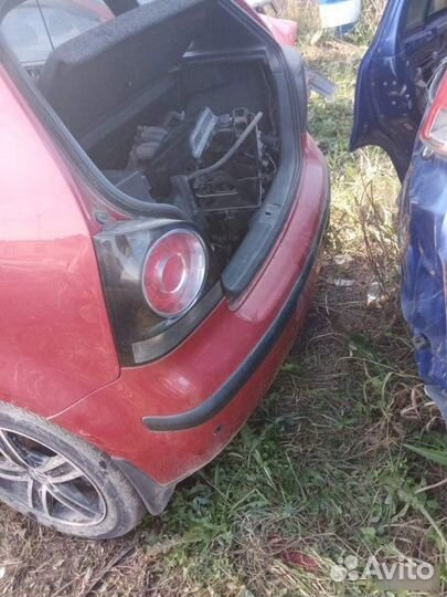 Бампер задний Volkswagen Polo 4 2005