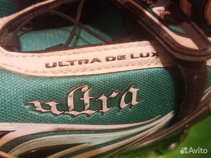 Роликовые коньки