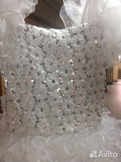 Красивое праздничное платье