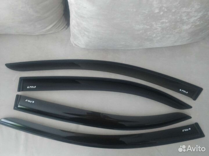 Ветровики на volkswagen polo