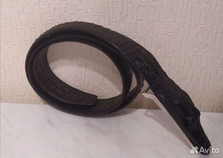 Ремень с головой крокодила