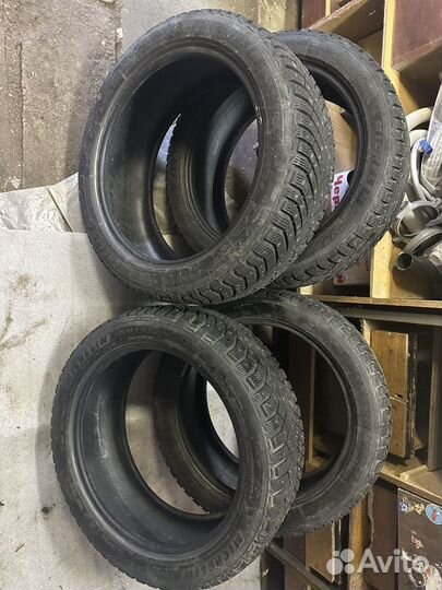 Michelin X-Ice North 4 235/45 R18 98T