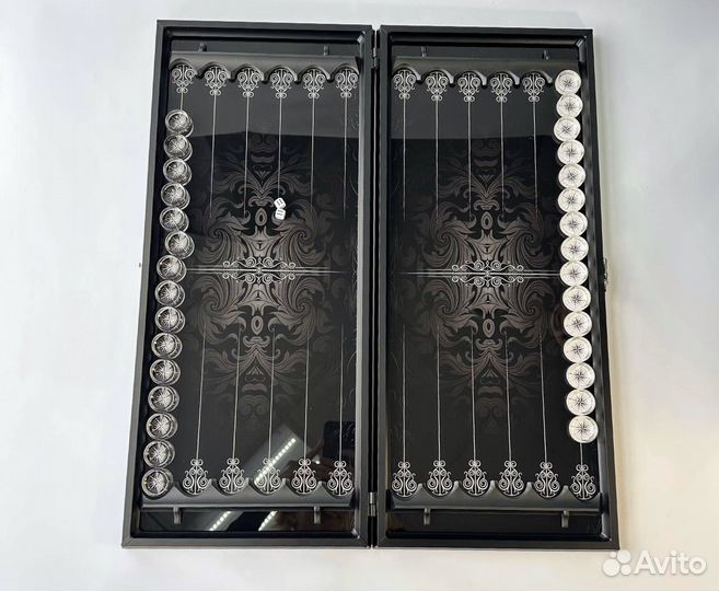 Эксклюзивный нарды на заказ Именные нарды шахматы