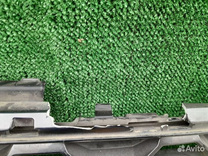 Решетка радиатора Hyundai Santa Fe 4