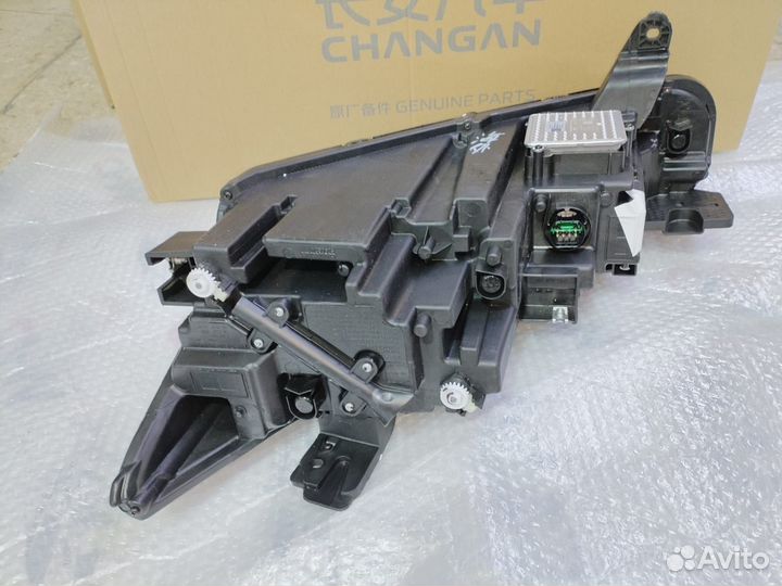 Фара CD569F2805010200