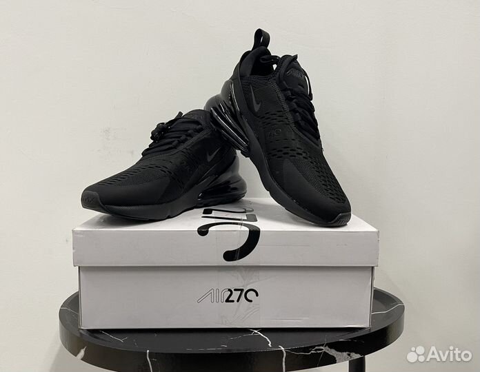 Кроссовки женские Air Max 270