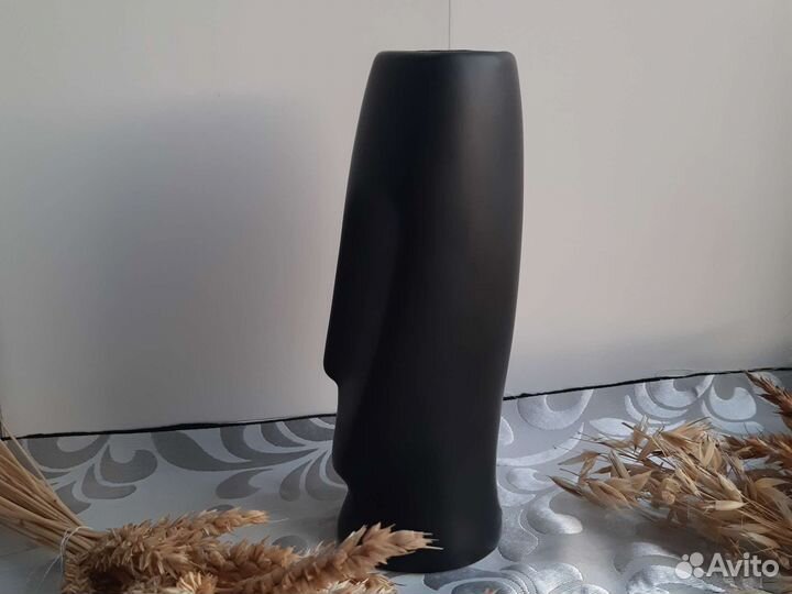 Новая черная Ваза Face Toro D'oro в стиле hm home