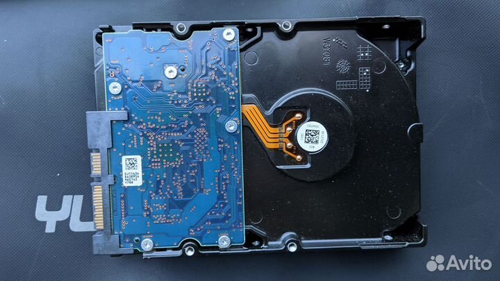 Жесткий диск Hitachi 2tb и Western digital 1tb
