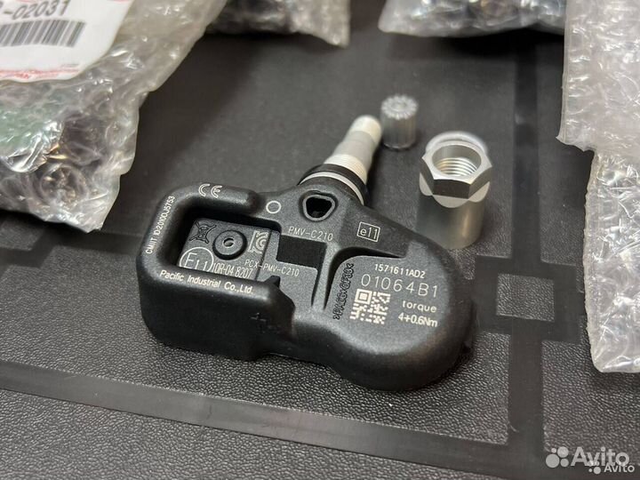 Датчики давления в шинах Toyota 42607-02031