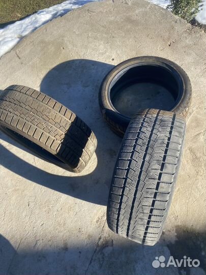 Habilead SnowShoes AW33 245/40 R19 99H