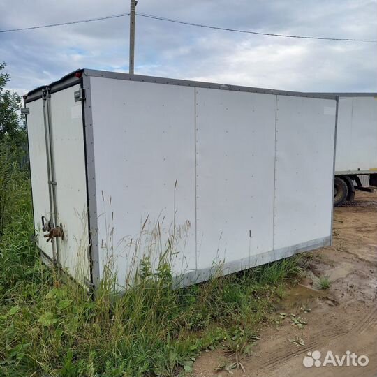 Изотермический фургон будка