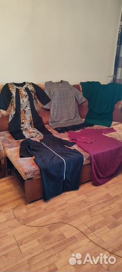 Платья пакетом 50-52 размер офисные и нарядные