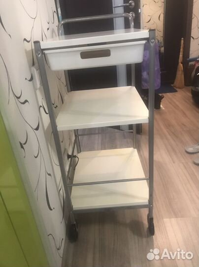 Медицинский столик