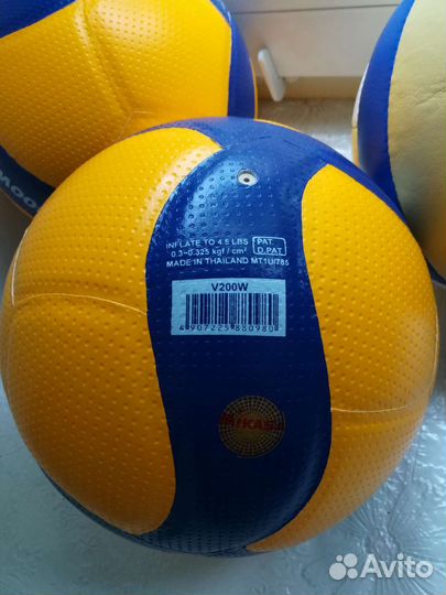 Волейбольные мячи Mikasa