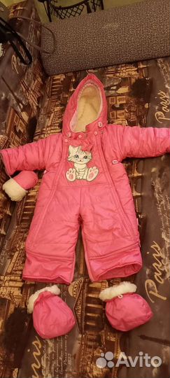 Зимний комбинезон для девочки