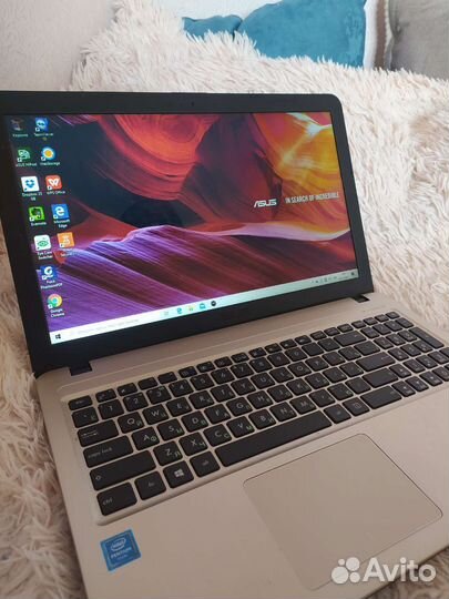 Ноутбук Asus X540S