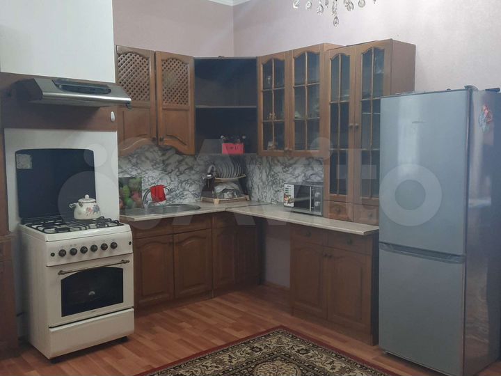 2-к. квартира, 65 м², 2/6 эт.