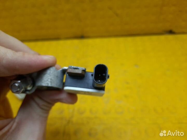 Клемма акб Skoda Karoq djka 2020