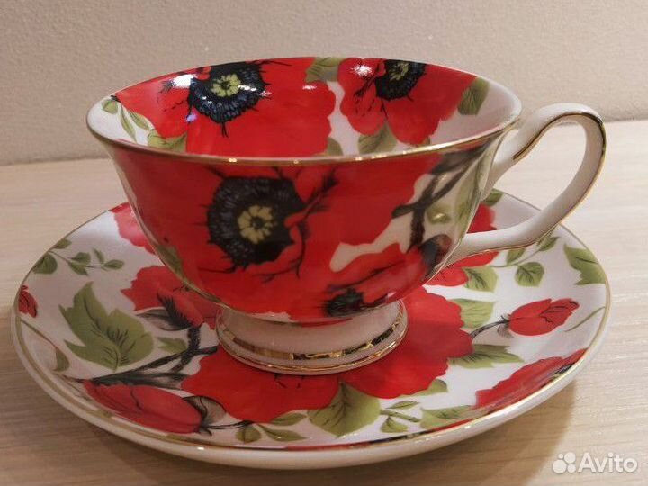 Чайный подарочный набор из фарфора 4 пред. новый